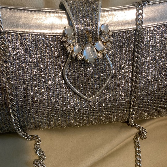 J Renee’ dress shoes 9.5 M and matching evening bag. Worn once. - Picture 6 of 11